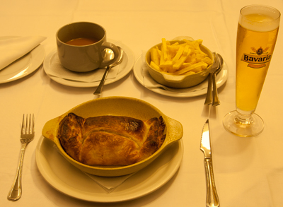 francesinha maca folhada pombeiro